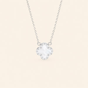 Four-Leaf Clover Necklace Mini